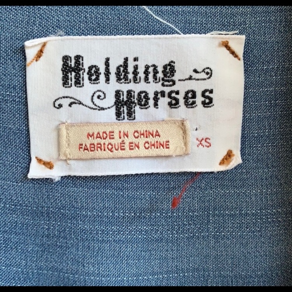 Anthro Women’s Holding Horses Chambray Western Denim Blouse Boho Cowgirl XS - Picture 4 of 9